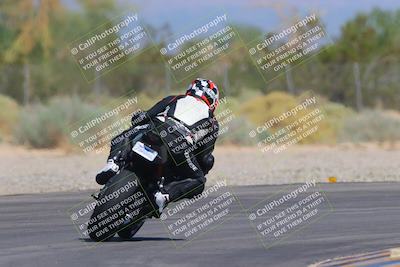 media/Sep-25-2023-Moto Forza (Mon) [[81ffa65e0a]]/B-C Group/Session 4 (Turn 2 Backside)/